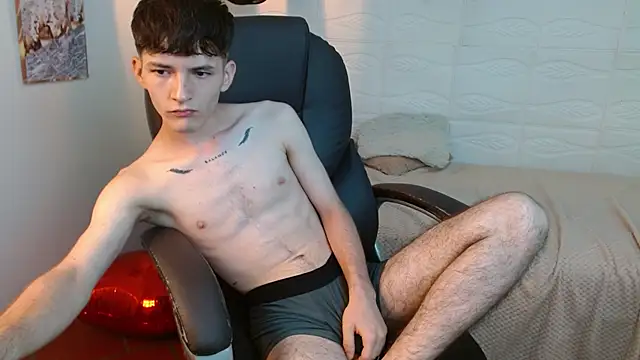 Pokazy przed kamerką – trevor_mob