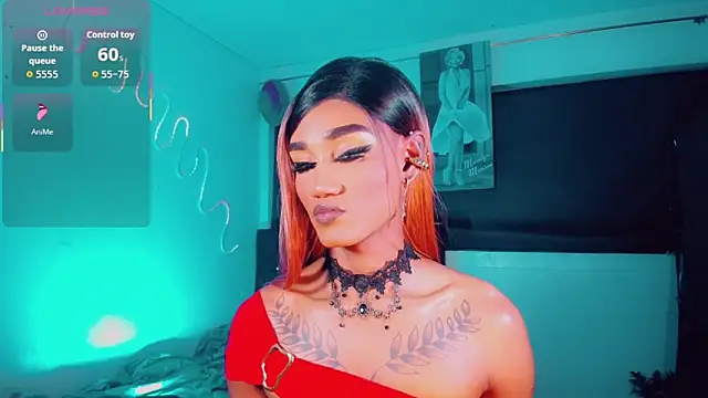 Kendall_hornyy élő XXX-chatje