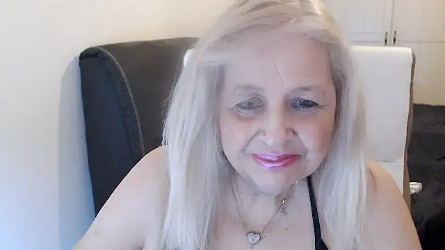 แชท XXX สดของ SusiLifeXXX