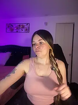 carolina16love লাইভ XXX চ্যাট