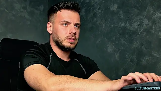 juliusmasters' Live XXX Chat