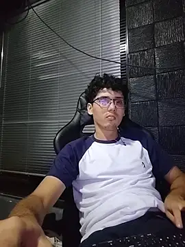 Chatroom XXX en direct de SrJacobs