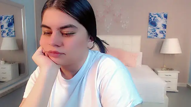 _Maddison_Ivanova_'s Live XXX Chat