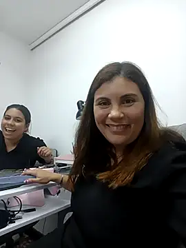 Secret_Bella Live XXX-chat