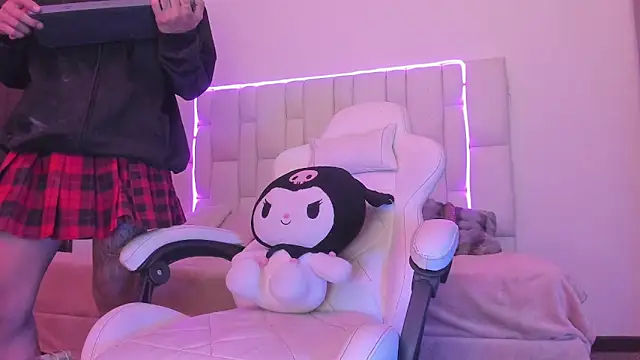 MilkWhore1's Live XXX Chat