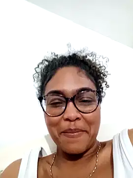 XXX chat uživo modela BiiancaEstradaa