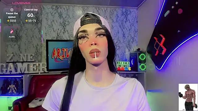 camila_valkyrie_'s Live XXX Chat