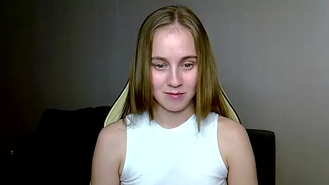 christimontero Adlı Modelin Canlı XXX Sohbeti