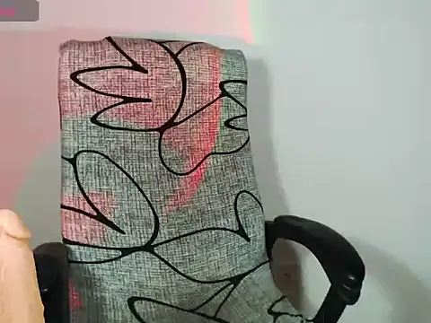 Živý XXX chat Hannah_Kiim