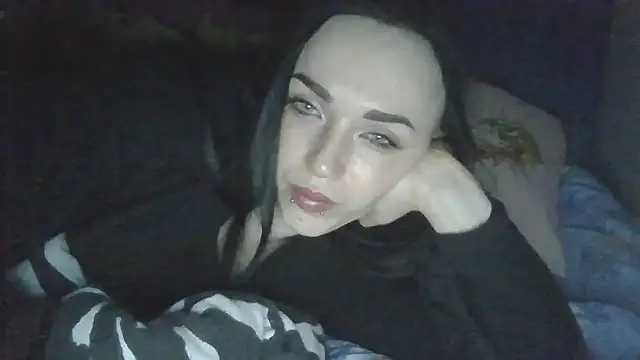 Trinsy_Love's Live XXX Chat