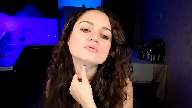 Chat +18 de Cerann1 ao vivo