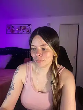 Chat +18 de carolina16love ao vivo