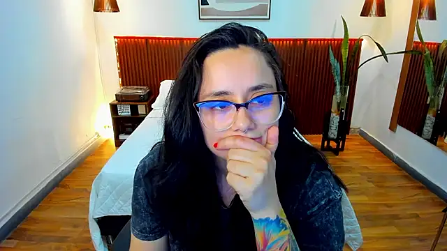 Živý XXX chat KatherineBond