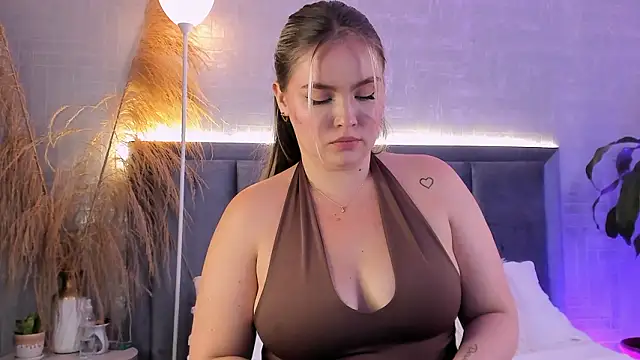 Živý XXX chat GaiaBaker