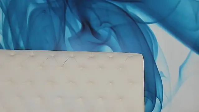 SkinnyDolly's Live XXX Chat