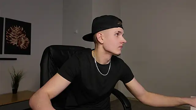 Czat XXX na żywo – Mark_Karson