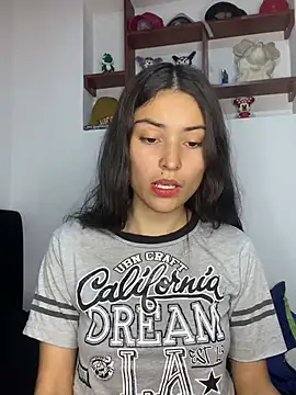 hotwife26のライブXXXチャット