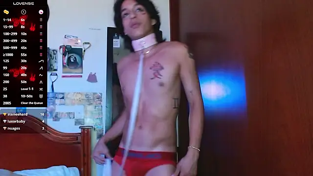 XXX chat uživo modela DannyPhantom555