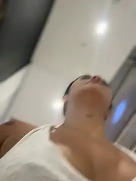 Kaily_Sweet16のライブXXXチャット