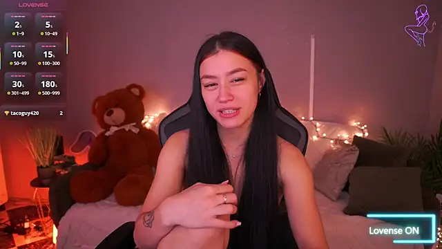 FataleNellie's Live XXX Chat