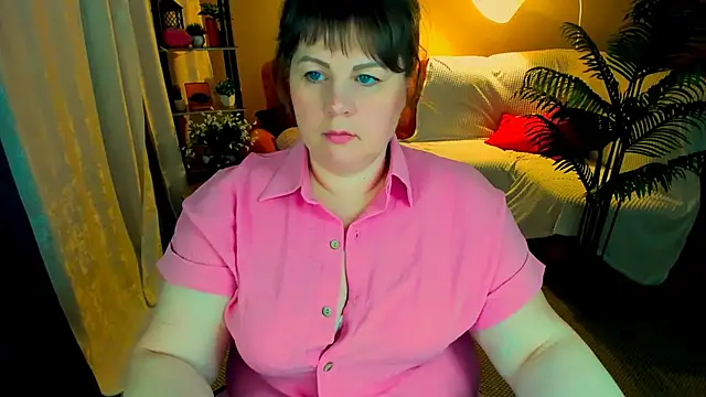 CrystaalStaar's Live XXX Chat