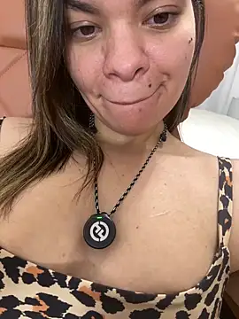 Show de Zyrella na webcam