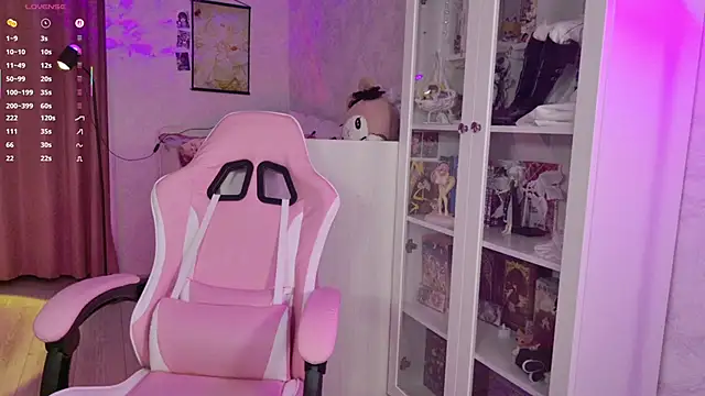 MiraJades' Live XXX Chat