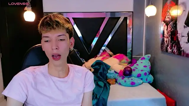 Liam_Green1's Webcam Show