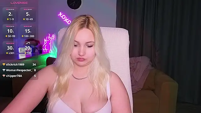 adrelaxinan Live XXX chat