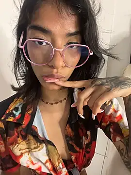 Chat XXX ao vivo de TweetiePieXXX