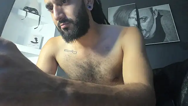 Tatis__ webkamerás műsora