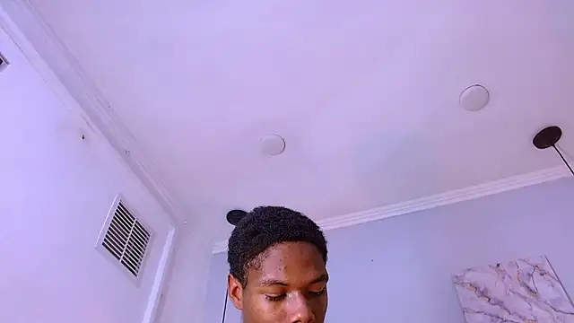 Santiago_Ortiz_ Live XXX-chat