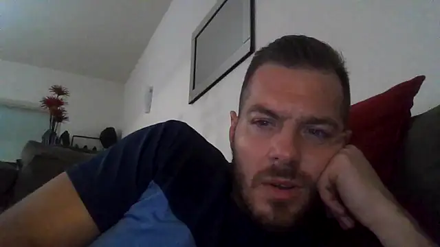 Živý XXX chat THE_CHEEKY_ALPHA