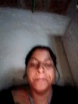 Chat XXX Live Giselabrunette25