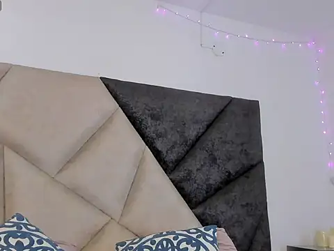 Chat XXX ao vivo de FaloonRoussel