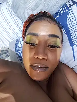 Chat +18 de Toya_P ao vivo