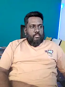 Rayansmith_ Show in webcam