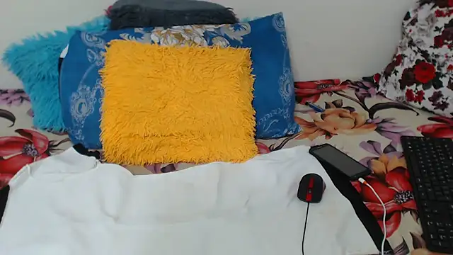 XXX chat uživo modela SWEETSEXYBARBIE