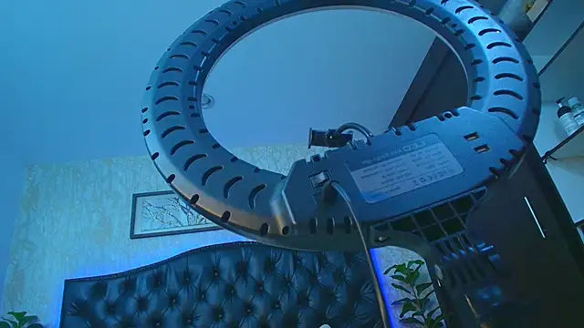 Lander_Cruz 在線直播表演