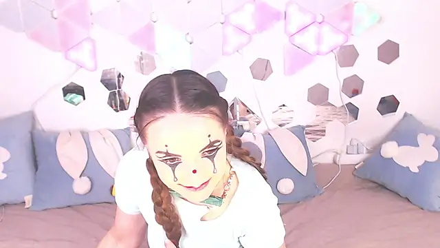 Онлайн чат XXX LexiKiss