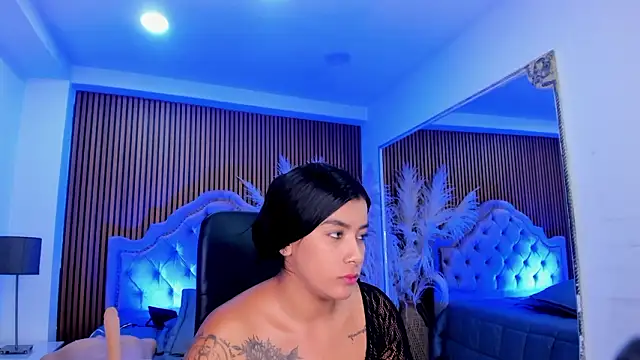 SelenaStonne 라이브 XXX 채팅