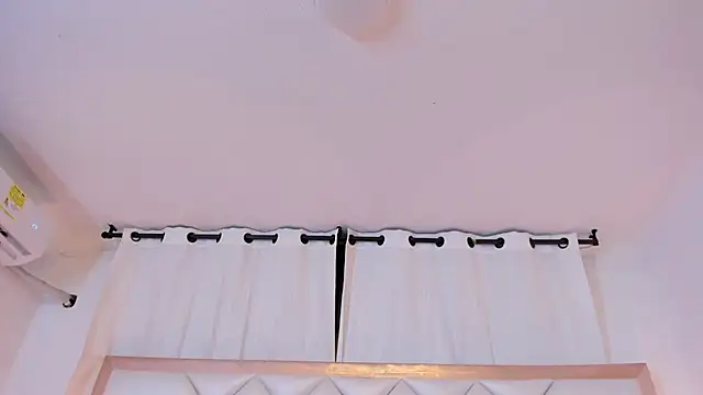 brittany069 现场XXX聊天