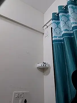 Aanya_hotty Pertunjukan Webcam