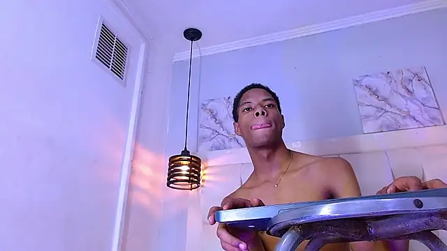 Santiago_Ortiz_ 라이브 XXX 채팅