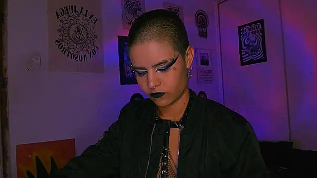 alex_one888のライブXXXチャット