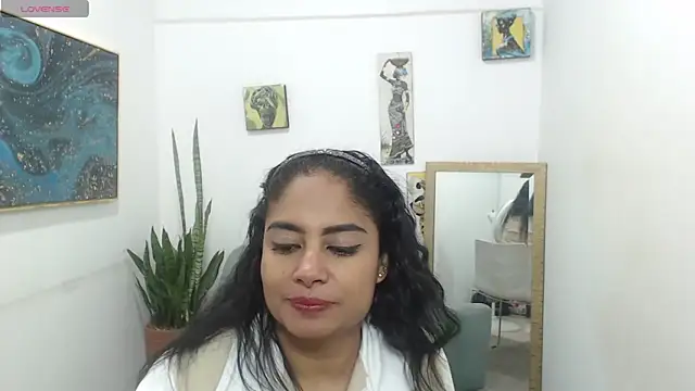 Chat XXX en directo de Luna_Fyre