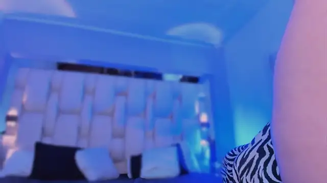 revenmiller_'s Live XXX Chat