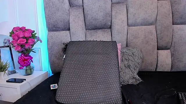 Chat +18 de Scarlett_Sk ao vivo