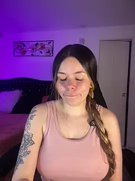 Chat +18 de carolina16love ao vivo