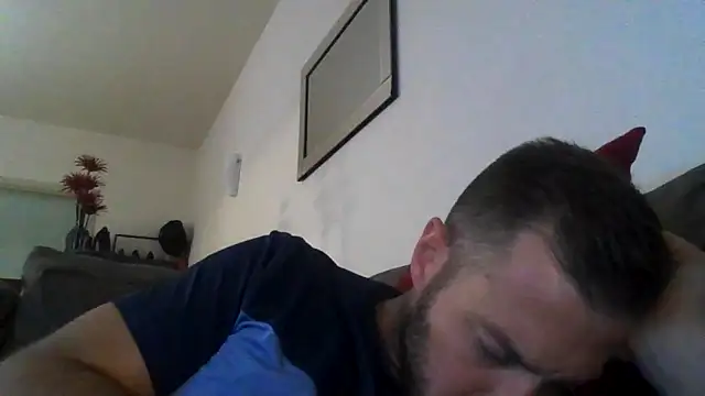 Chat XXX en directo de THE_CHEEKY_ALPHA